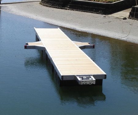 Jetty (port)